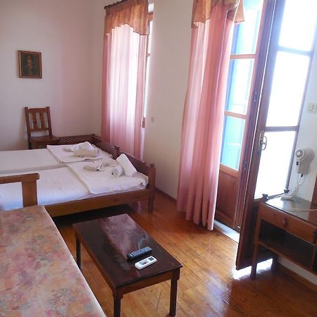 Adonis Rooms Skopelos Buitenkant foto