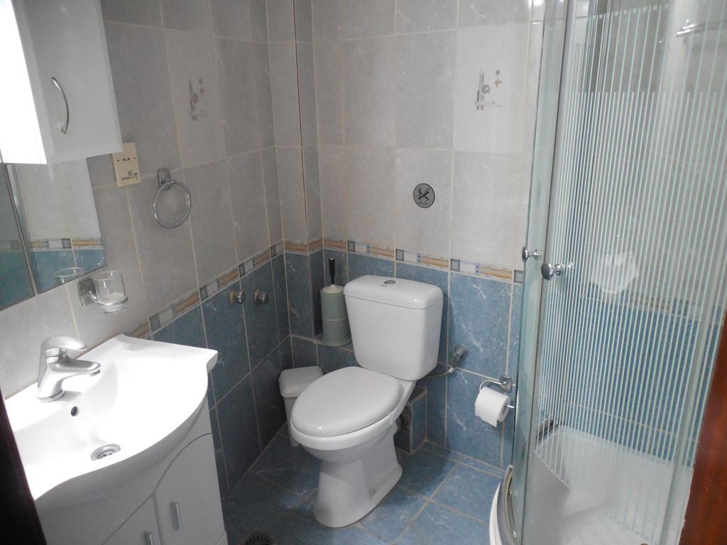 Adonis Rooms Skopelos Buitenkant foto