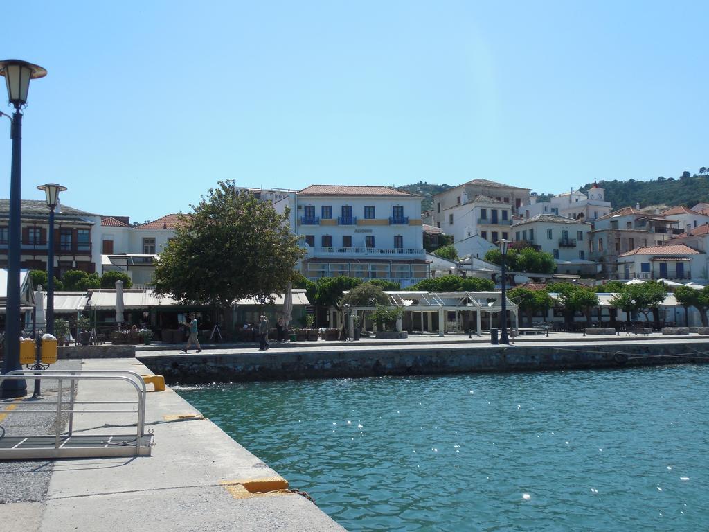 Adonis Rooms Skopelos Buitenkant foto